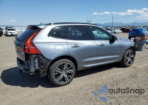 2021 Volvo Xc60 T8 Recharge R-Design из США, поврежденный, VIN YV4BR0DM5M1870075